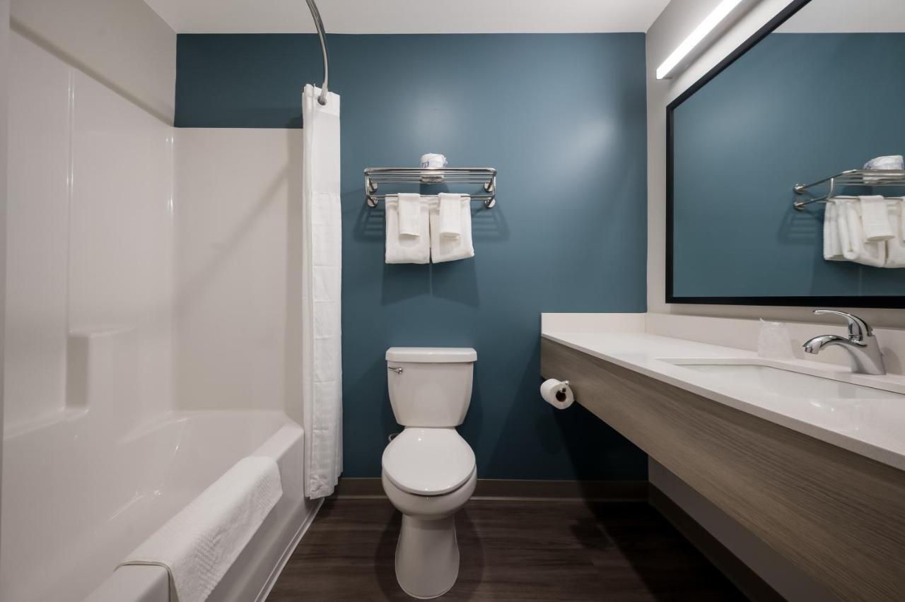 Woodspring Suites Dearborn Detroit Zewnętrze zdjęcie