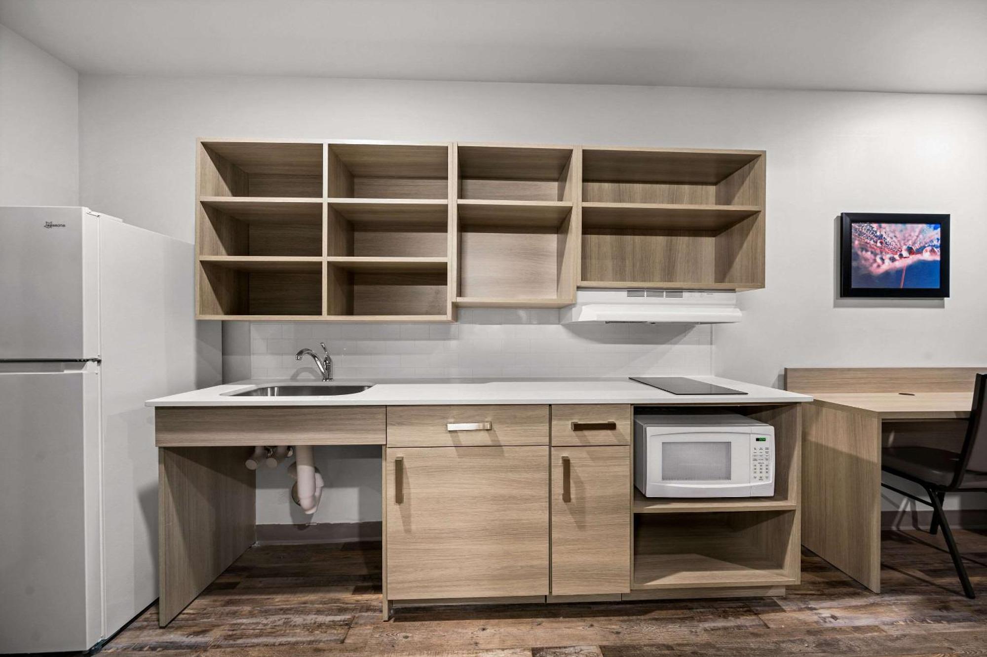 Woodspring Suites Dearborn Detroit Zewnętrze zdjęcie
